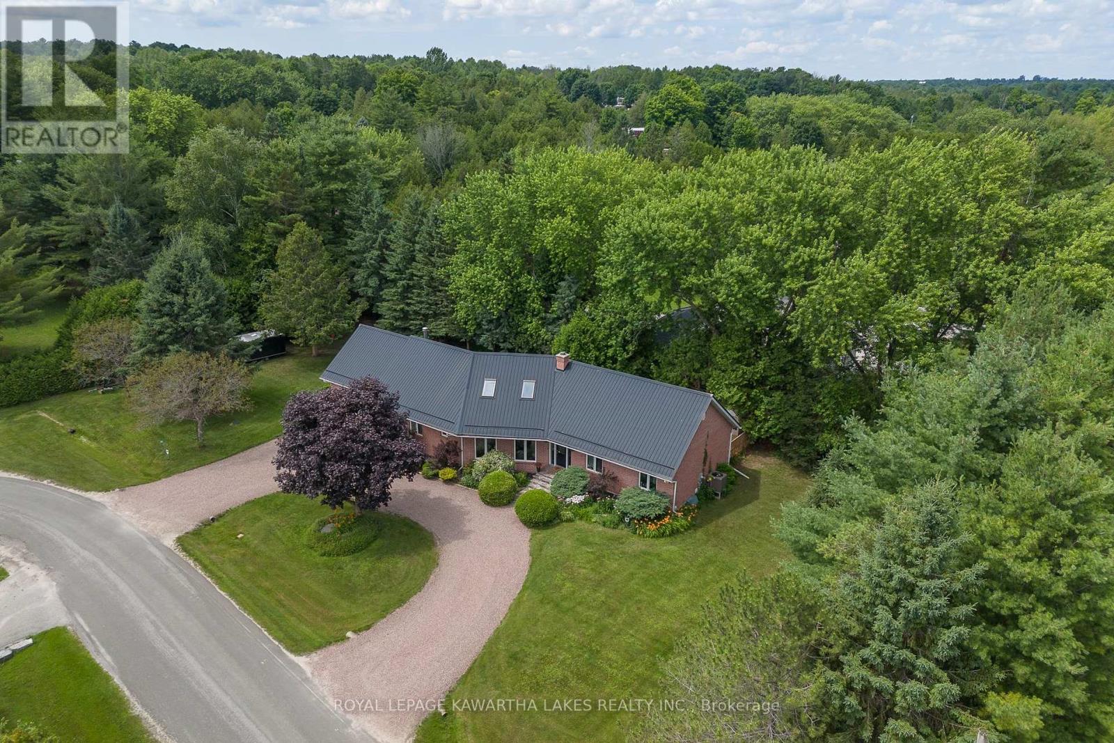 285 Crosby Drive, Kawartha Lakes, Ontario  K0M 1A0 - Photo 1 - X9399517