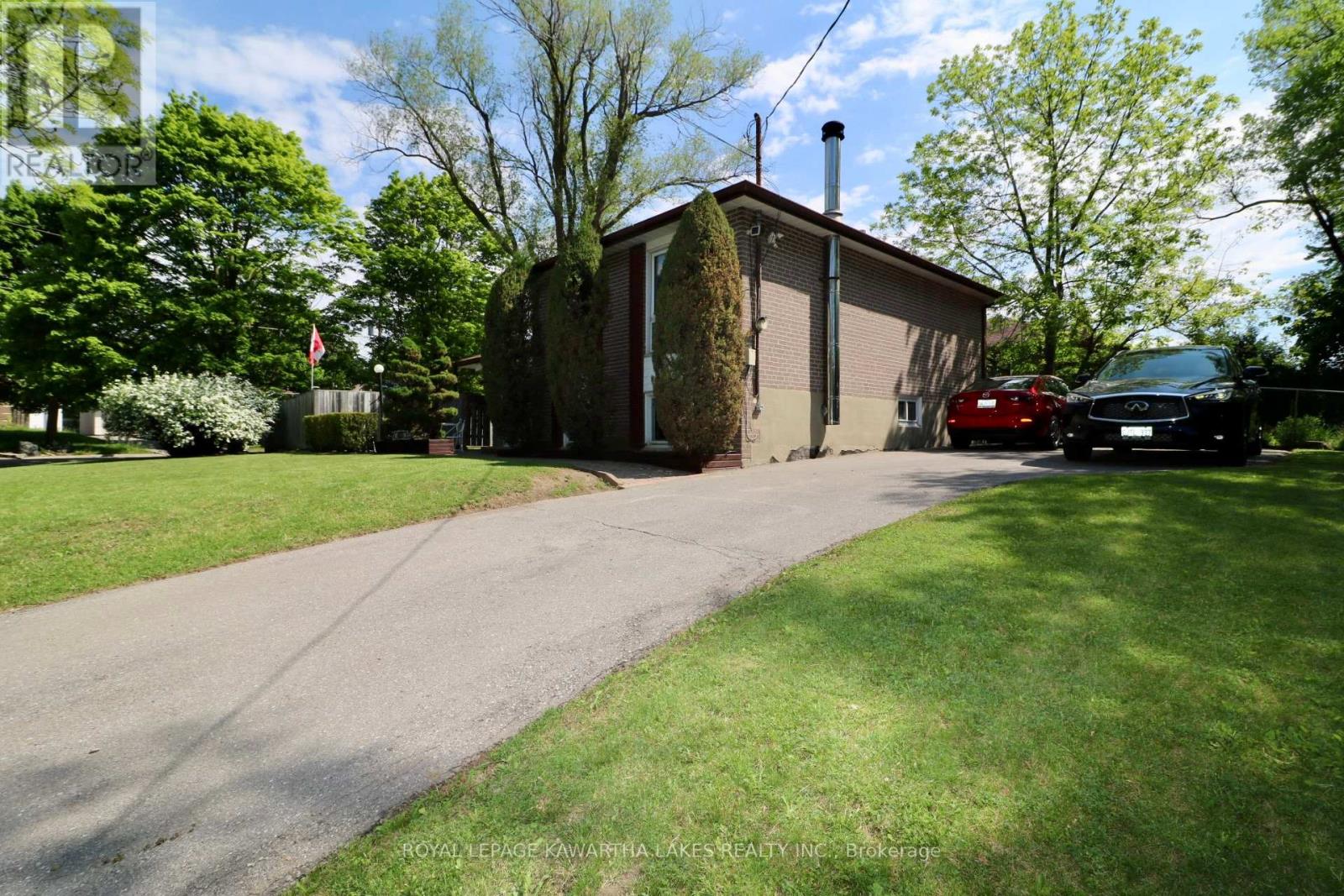 403 Alper Street, Richmond Hill, Ontario  L4C 2Z5 - Photo 28 - N11882352