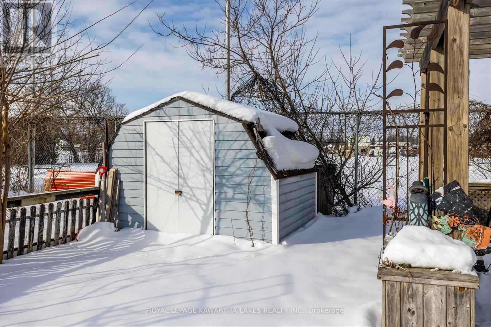 16 Mary Street W, Kawartha Lakes, Ontario  K9V 2N4 - Photo 37 - X11933498