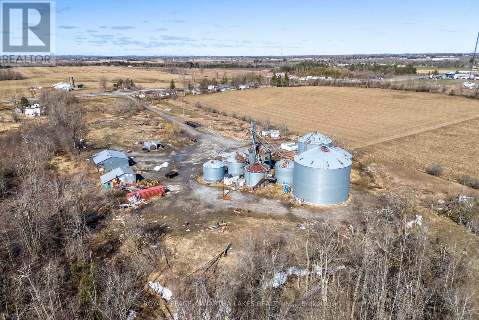2788 Hwy 35, Kawartha Lakes, Ontario  K9V 4R4 - Photo 14 - X12063492