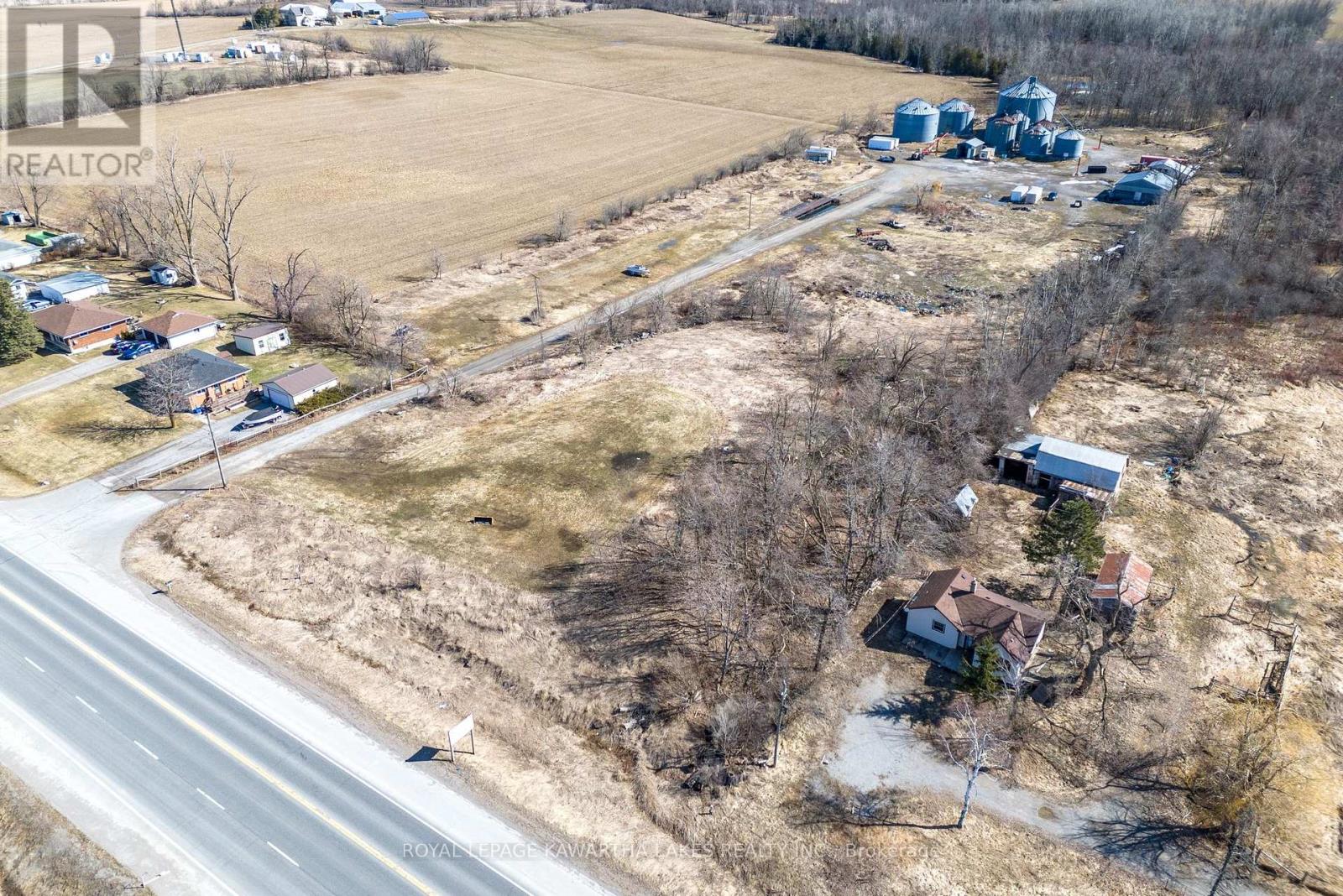 2788 Hwy 35, Kawartha Lakes, Ontario  K9V 4R4 - Photo 19 - X12063492