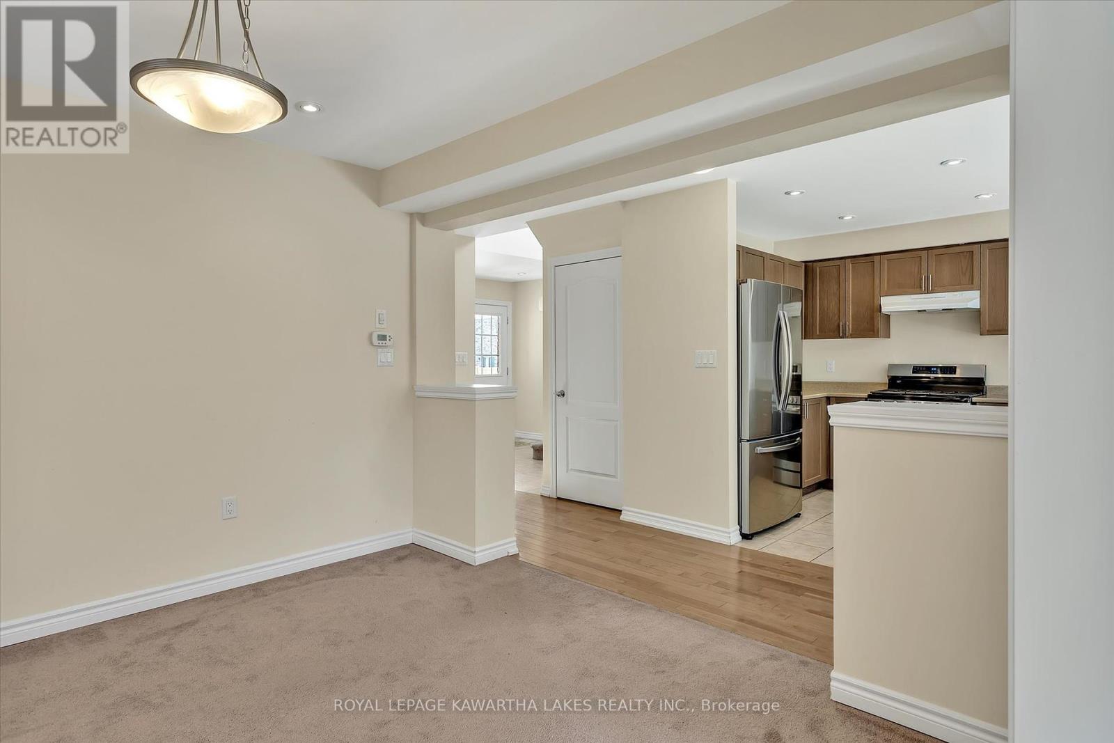 50 Claxton Crescent, Kawartha Lakes, Ontario  K9V 4R1 - Photo 17 - X12071243