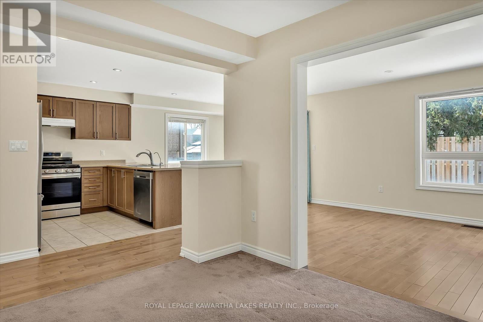 50 Claxton Crescent, Kawartha Lakes, Ontario  K9V 4R1 - Photo 21 - X12071243