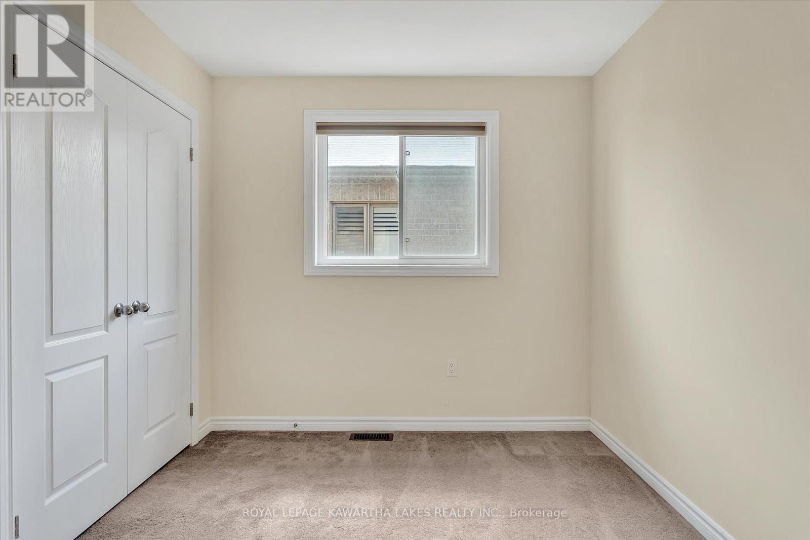 50 Claxton Crescent, Kawartha Lakes, Ontario  K9V 4R1 - Photo 31 - X12071243