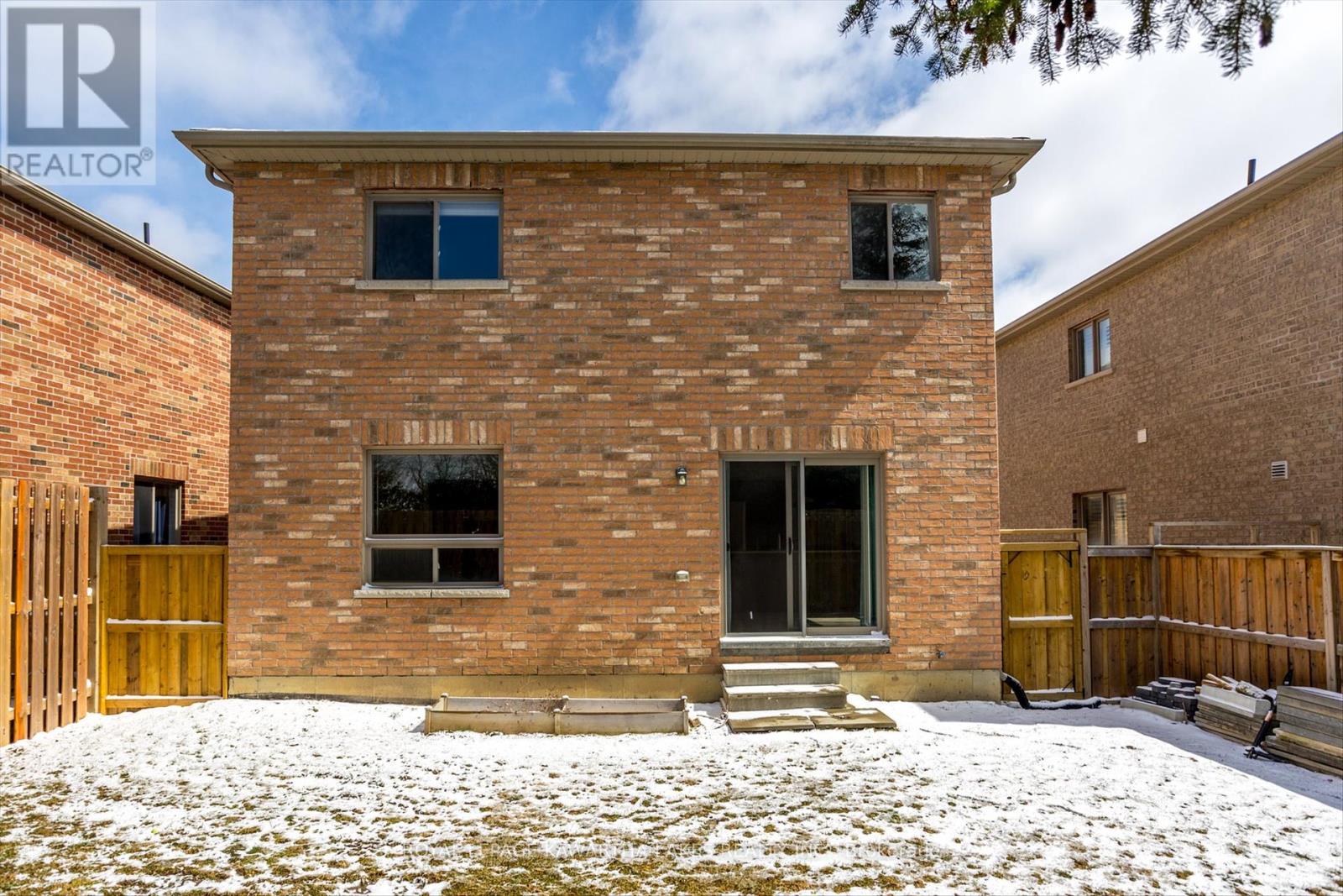 50 Claxton Crescent, Kawartha Lakes, Ontario  K9V 4R1 - Photo 42 - X12071243