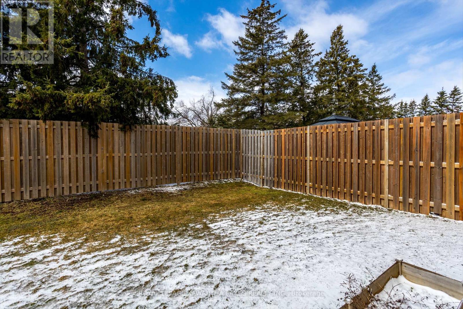 50 Claxton Crescent, Kawartha Lakes, Ontario  K9V 4R1 - Photo 45 - X12071243