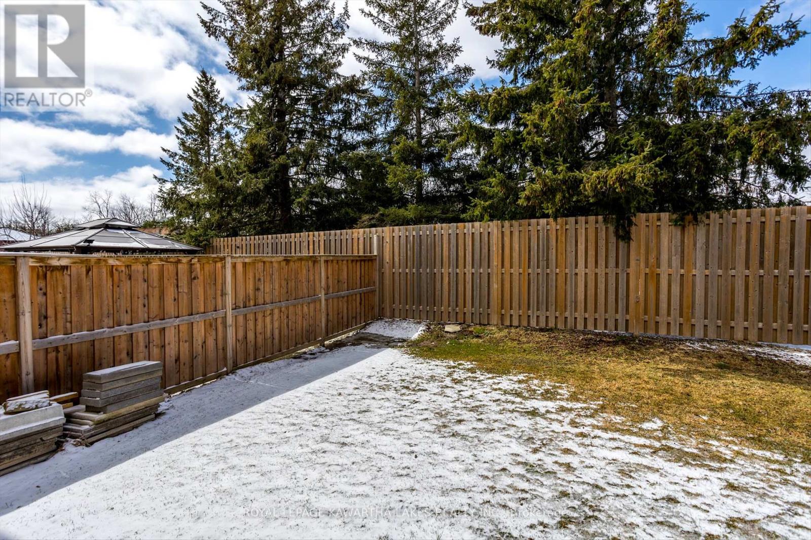 50 Claxton Crescent, Kawartha Lakes, Ontario  K9V 4R1 - Photo 46 - X12071243