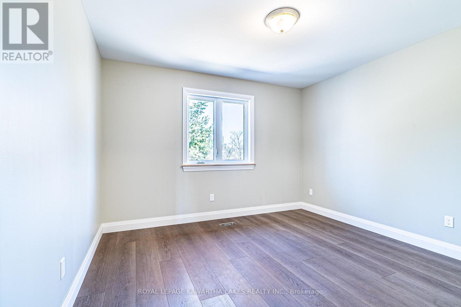 6 Patrick Street, Kawartha Lakes, Ontario  K0M 2B0 - Photo 16 - X12072455