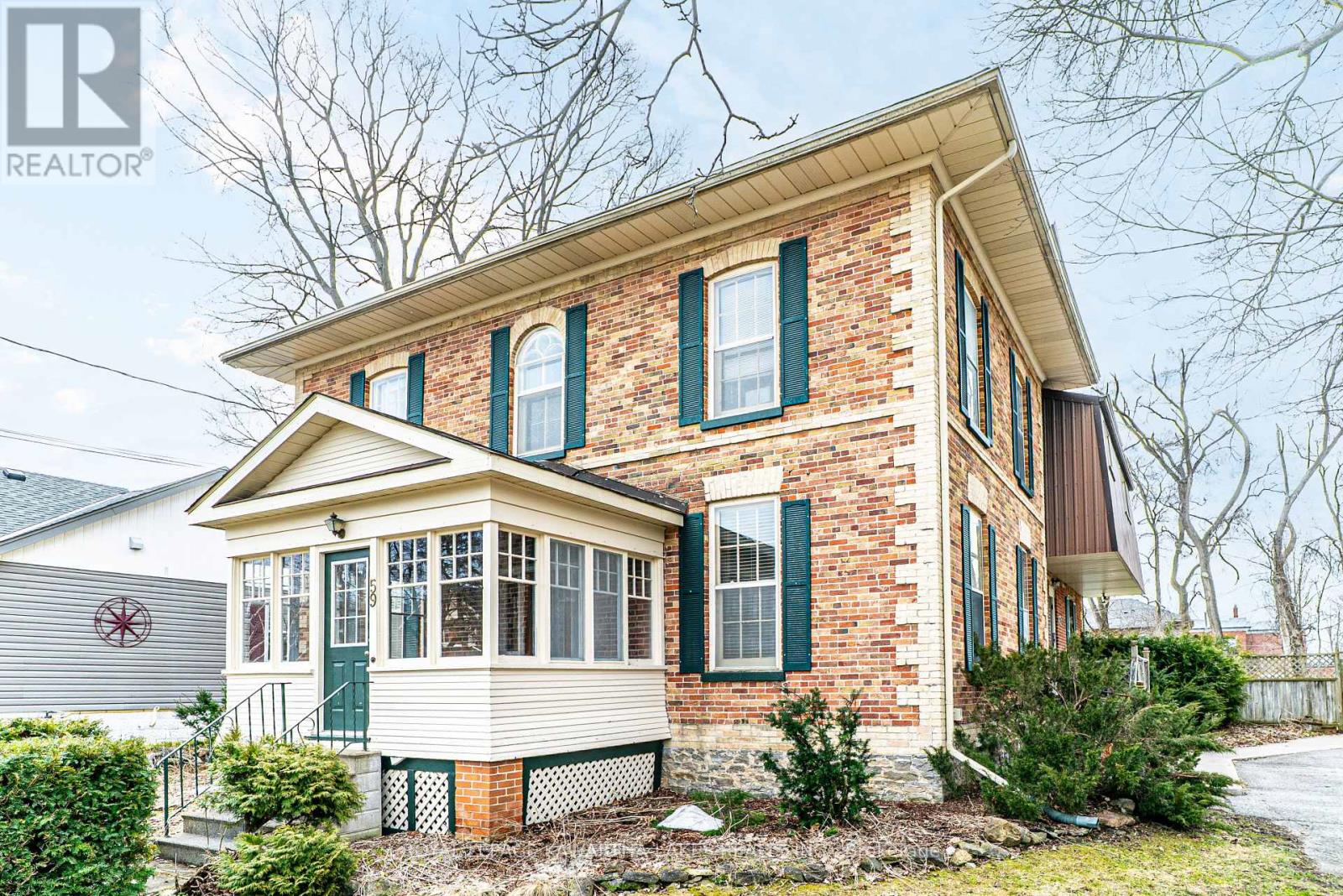 59 Regent Street, Kawartha Lakes, Ontario  K9V 3V3 - Photo 3 - X12083607