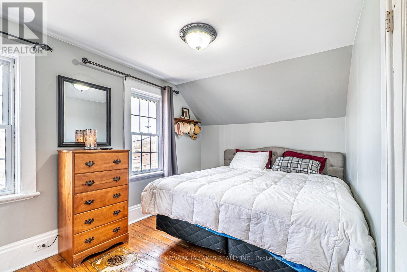42 Caroline Street, Kawartha Lakes, Ontario  K9V 1T1 - Photo 24 - X12083749