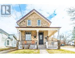42 CAROLINE STREET, Kawartha Lakes, Ontario