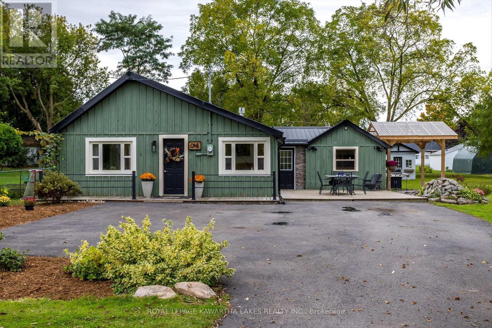 1 Water Street, Kawartha Lakes, Ontario  K9V 2C7 - Photo 2 - X12093091
