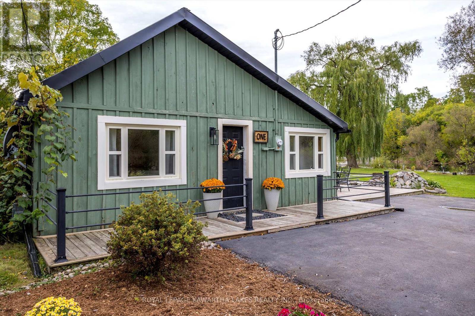 1 Water Street, Kawartha Lakes, Ontario  K9V 2C7 - Photo 3 - X12093091