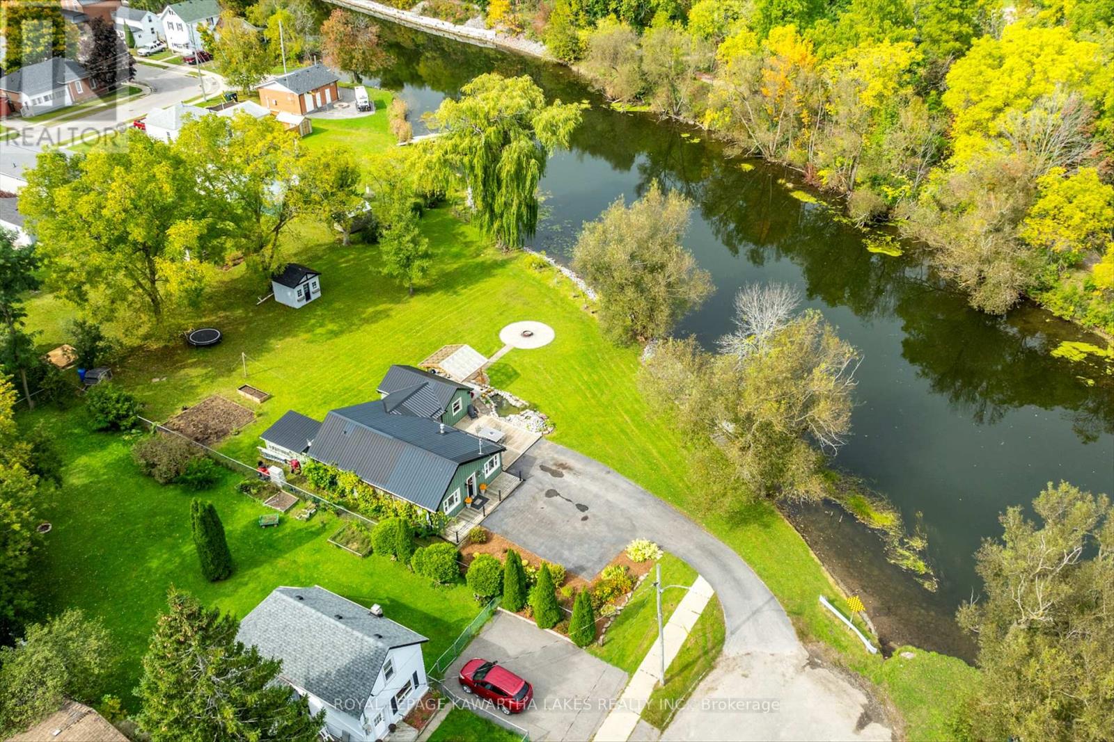 1 Water Street, Kawartha Lakes, Ontario  K9V 2C7 - Photo 40 - X12093091
