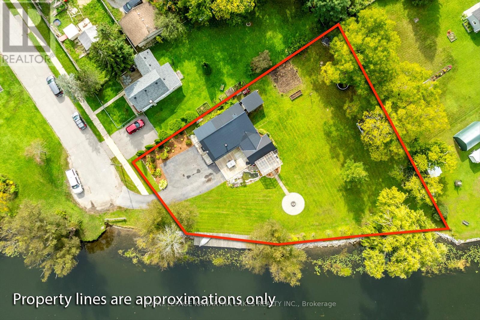 1 Water Street, Kawartha Lakes, Ontario  K9V 2C7 - Photo 44 - X12093091
