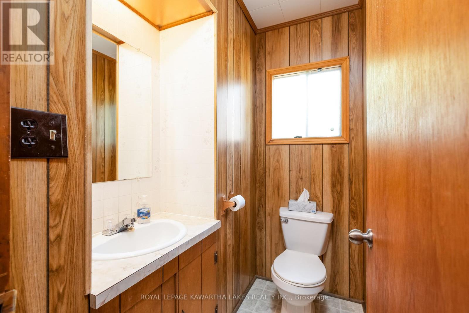 194 Rustic Trail, Kawartha Lakes, Ontario  K0M 1C0 - Photo 30 - X12140613