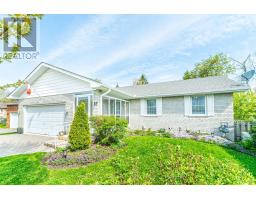 83 LORI BOULEVARD, Kawartha Lakes, Ontario