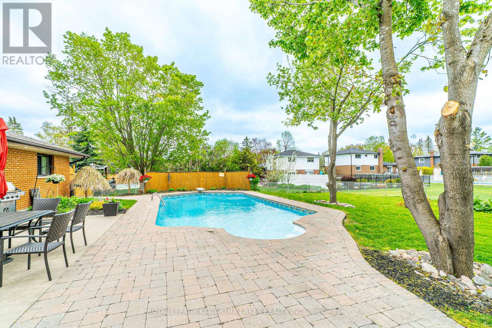 197 Angeline Street N, Kawartha Lakes, Ontario  K9V 4Y5 - Photo 41 - X12151407