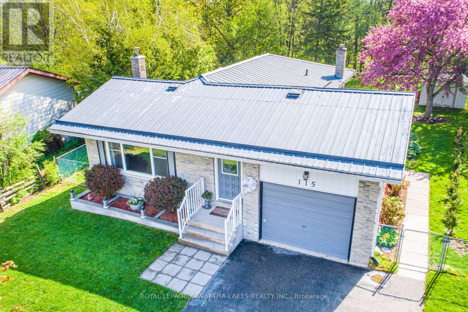 115 Meadowlands Drive, Brock, Ontario  L0E 1E0 - Photo 7 - N12157943