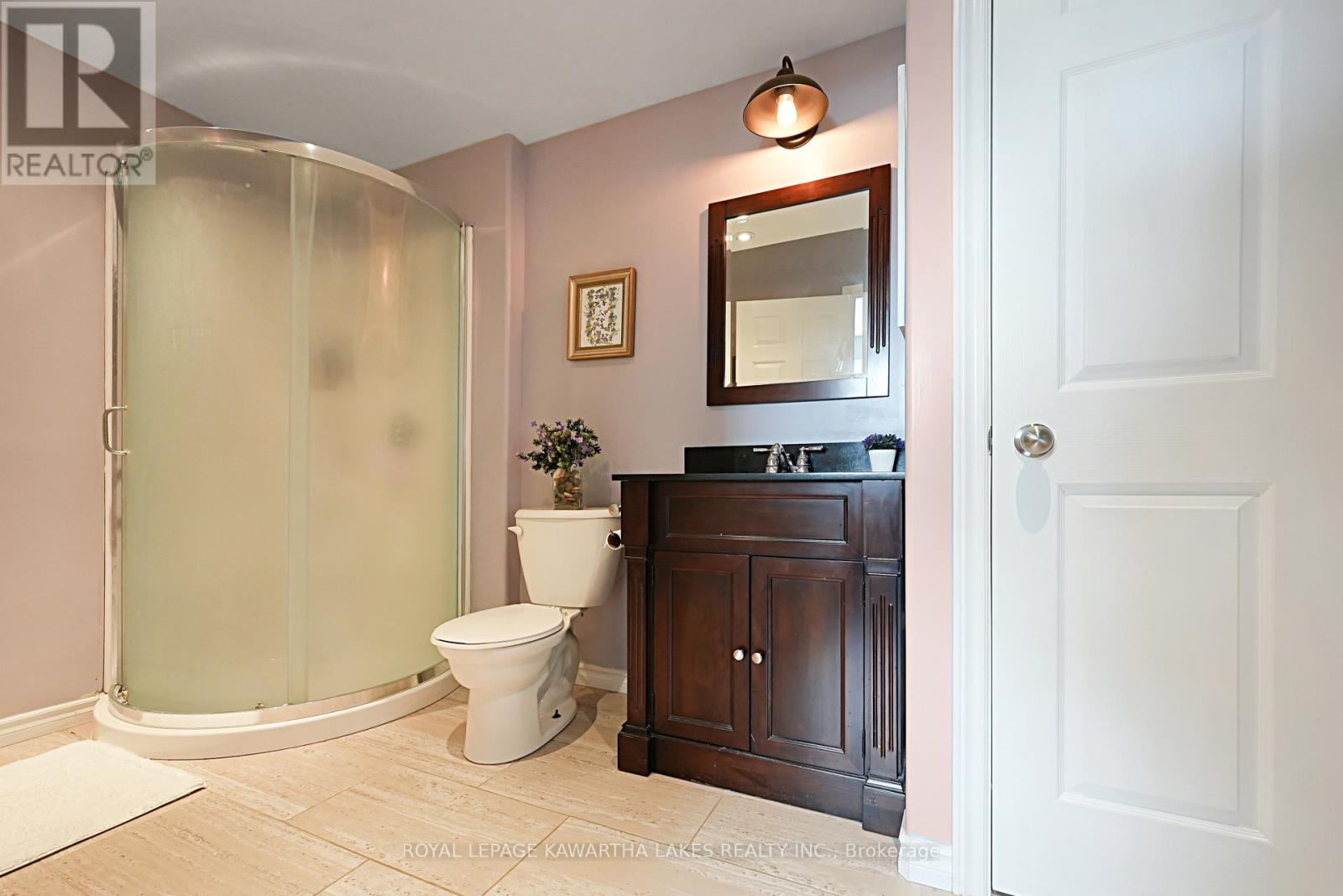28 Rutland Street E, Kawartha Lakes, Ontario  K0L 2W0 - Photo 30 - X12158669