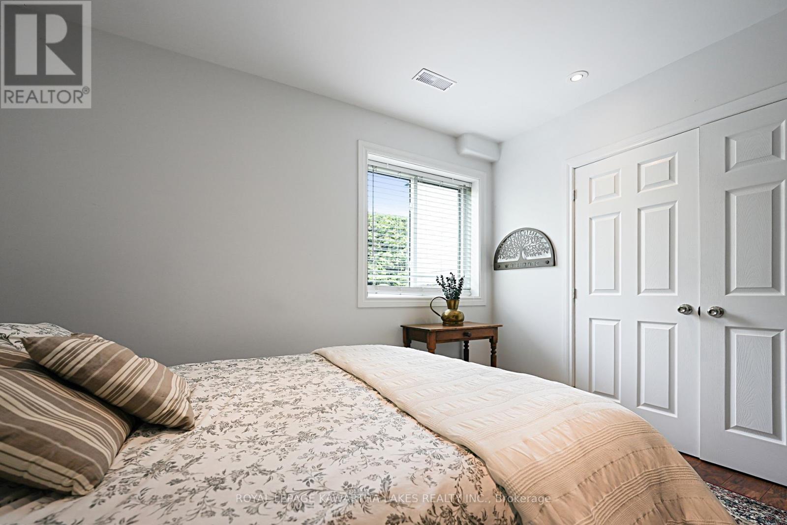 28 Rutland Street E, Kawartha Lakes, Ontario  K0L 2W0 - Photo 32 - X12158669