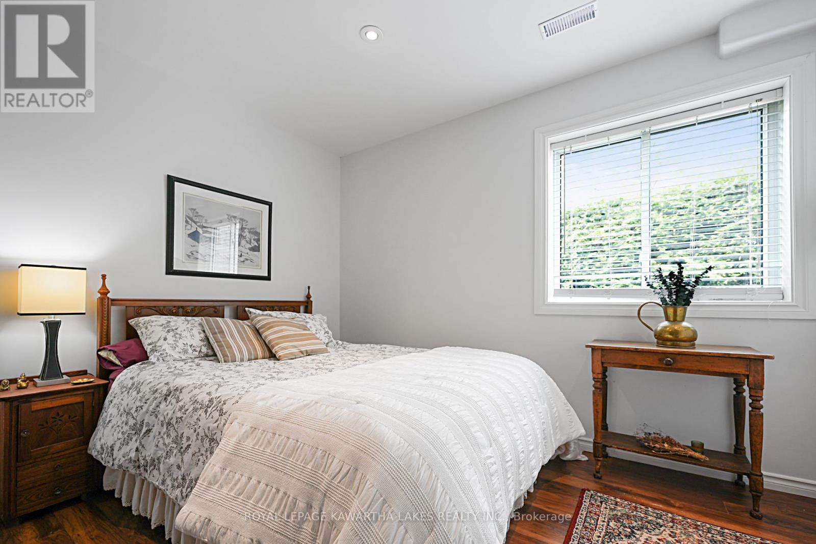 28 Rutland Street E, Kawartha Lakes, Ontario  K0L 2W0 - Photo 33 - X12158669