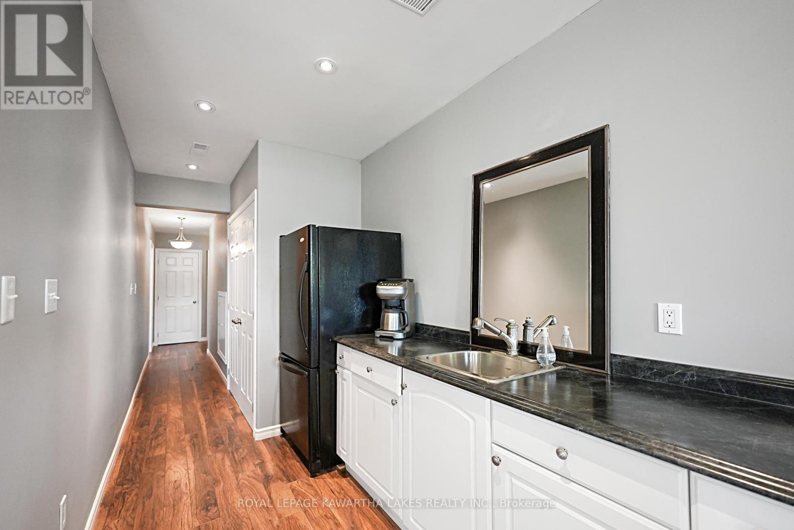 28 Rutland Street E, Kawartha Lakes, Ontario  K0L 2W0 - Photo 34 - X12158669