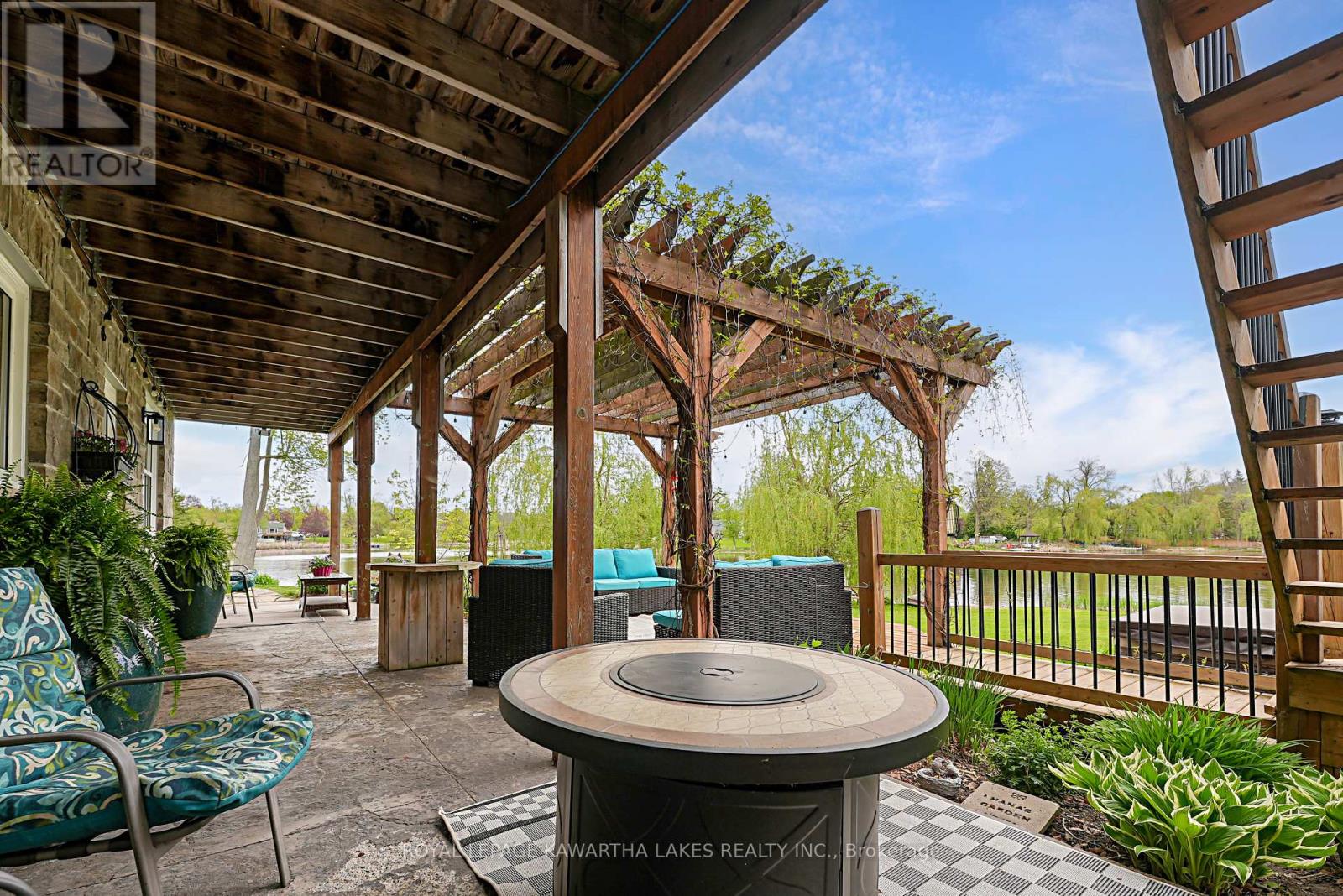 28 Rutland Street E, Kawartha Lakes, Ontario  K0L 2W0 - Photo 45 - X12158669