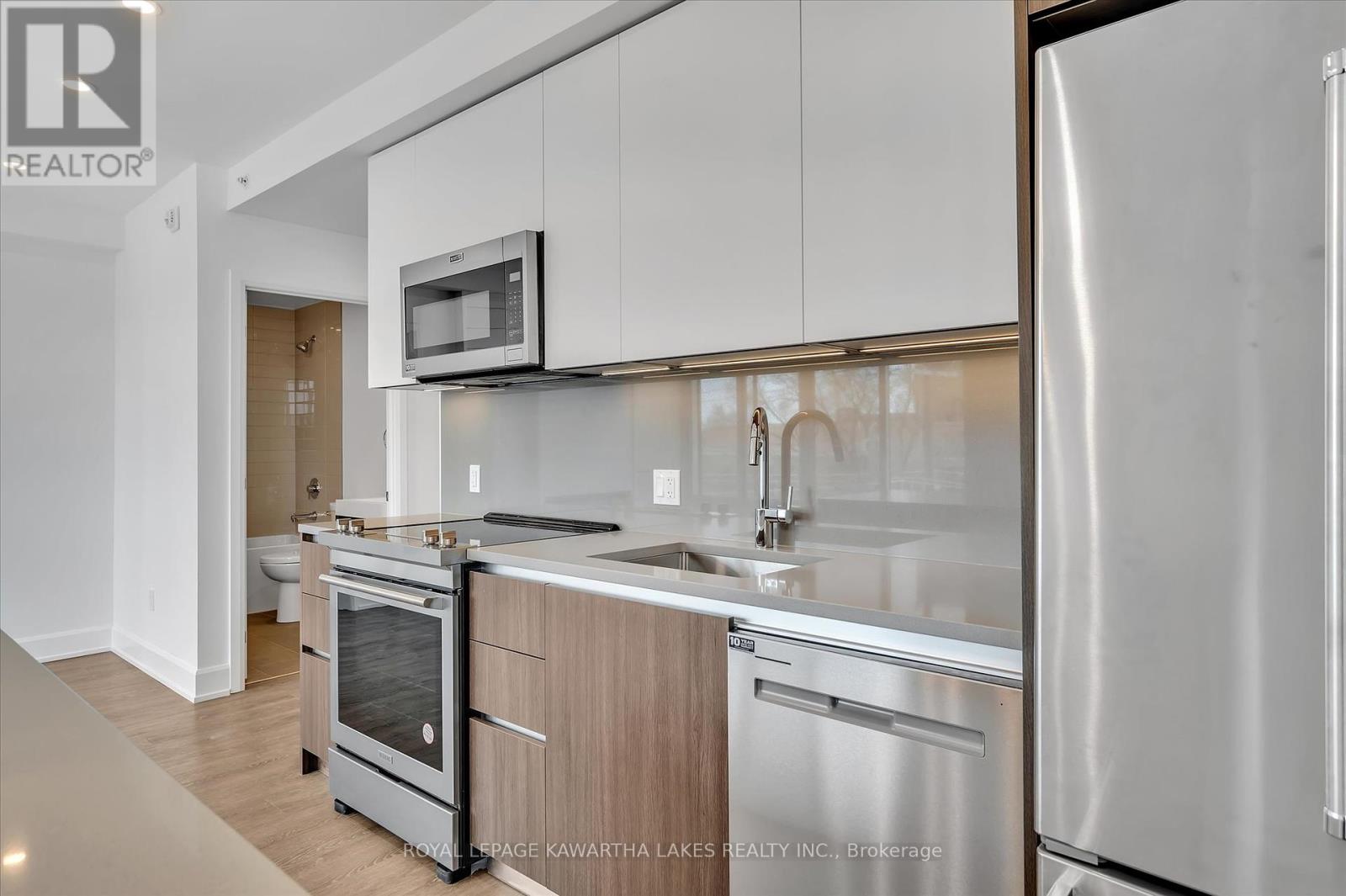 404 - 195 Hunter Street E, Peterborough East, Ontario  K9H 1G9 - Photo 11 - X12159782