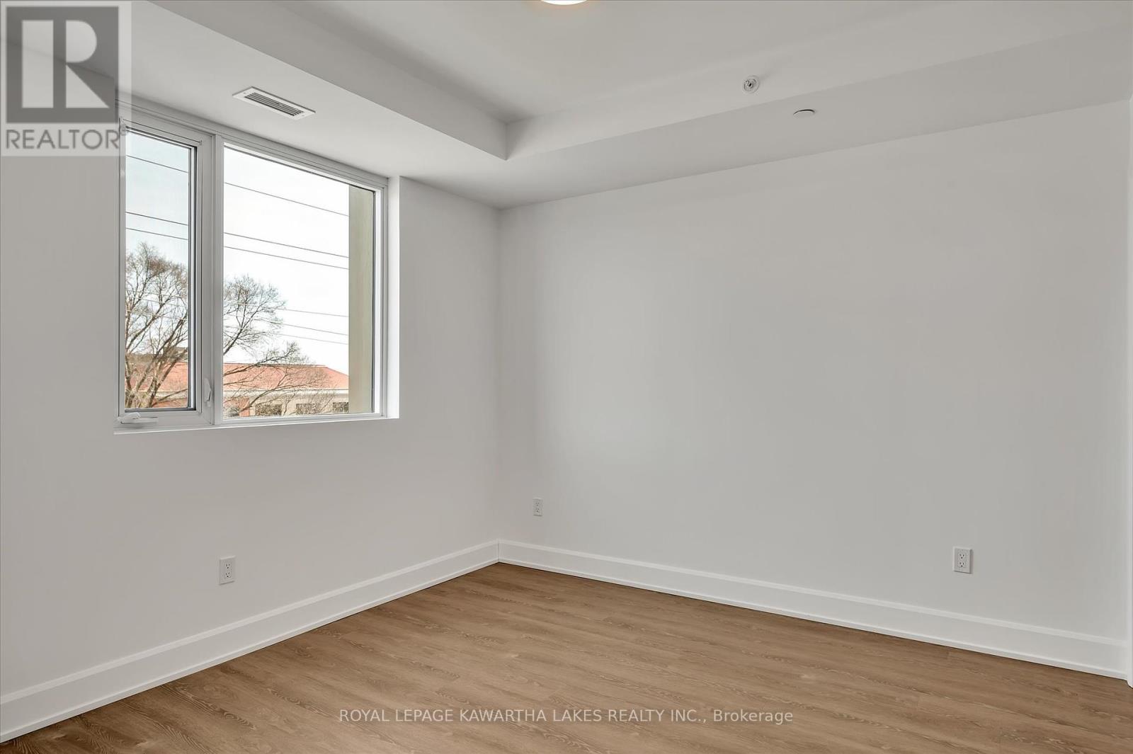 404 - 195 Hunter Street E, Peterborough East, Ontario  K9H 1G9 - Photo 16 - X12159782