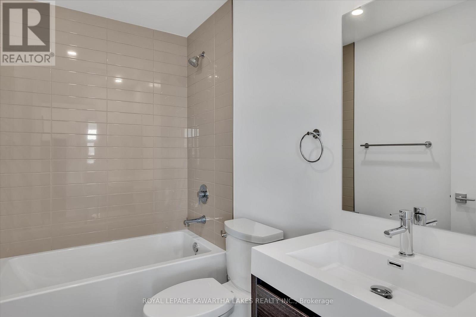 404 - 195 Hunter Street E, Peterborough East, Ontario  K9H 1G9 - Photo 24 - X12159782