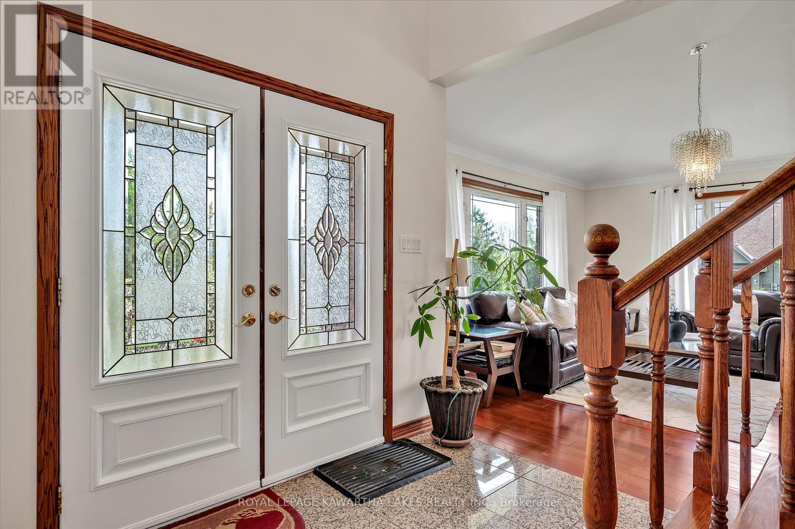 1 William Booth Crescent, Kawartha Lakes, Ontario  K9V 6E1 - Photo 4 - X12161671