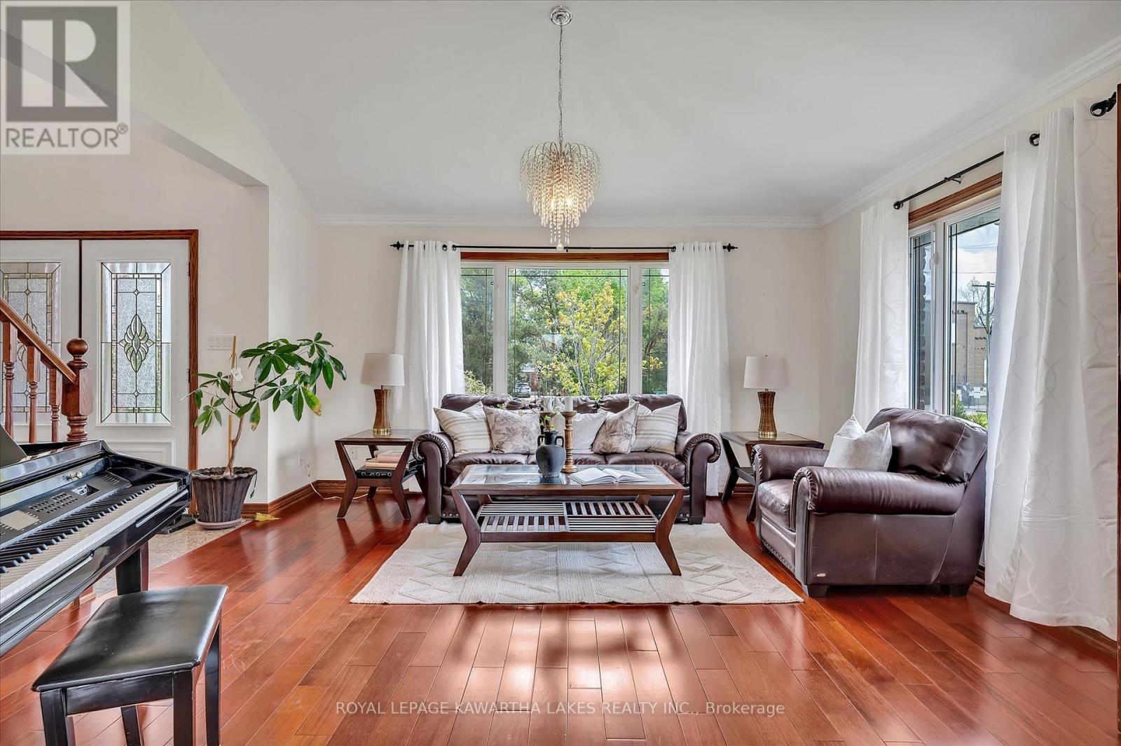 1 William Booth Crescent, Kawartha Lakes, Ontario  K9V 6E1 - Photo 6 - X12161671