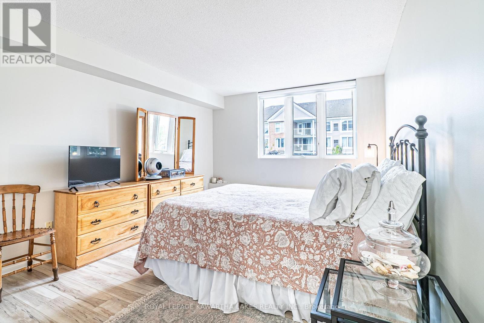 203 - 51 Rivermill Boulevard, Kawartha Lakes, Ontario  K9V 6E8 - Photo 23 - X12169130