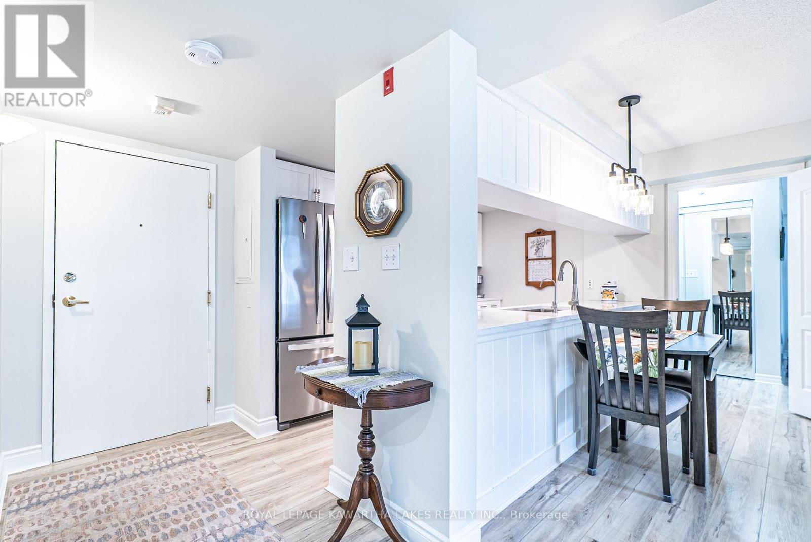 203 - 51 Rivermill Boulevard, Kawartha Lakes, Ontario  K9V 6E8 - Photo 8 - X12169130