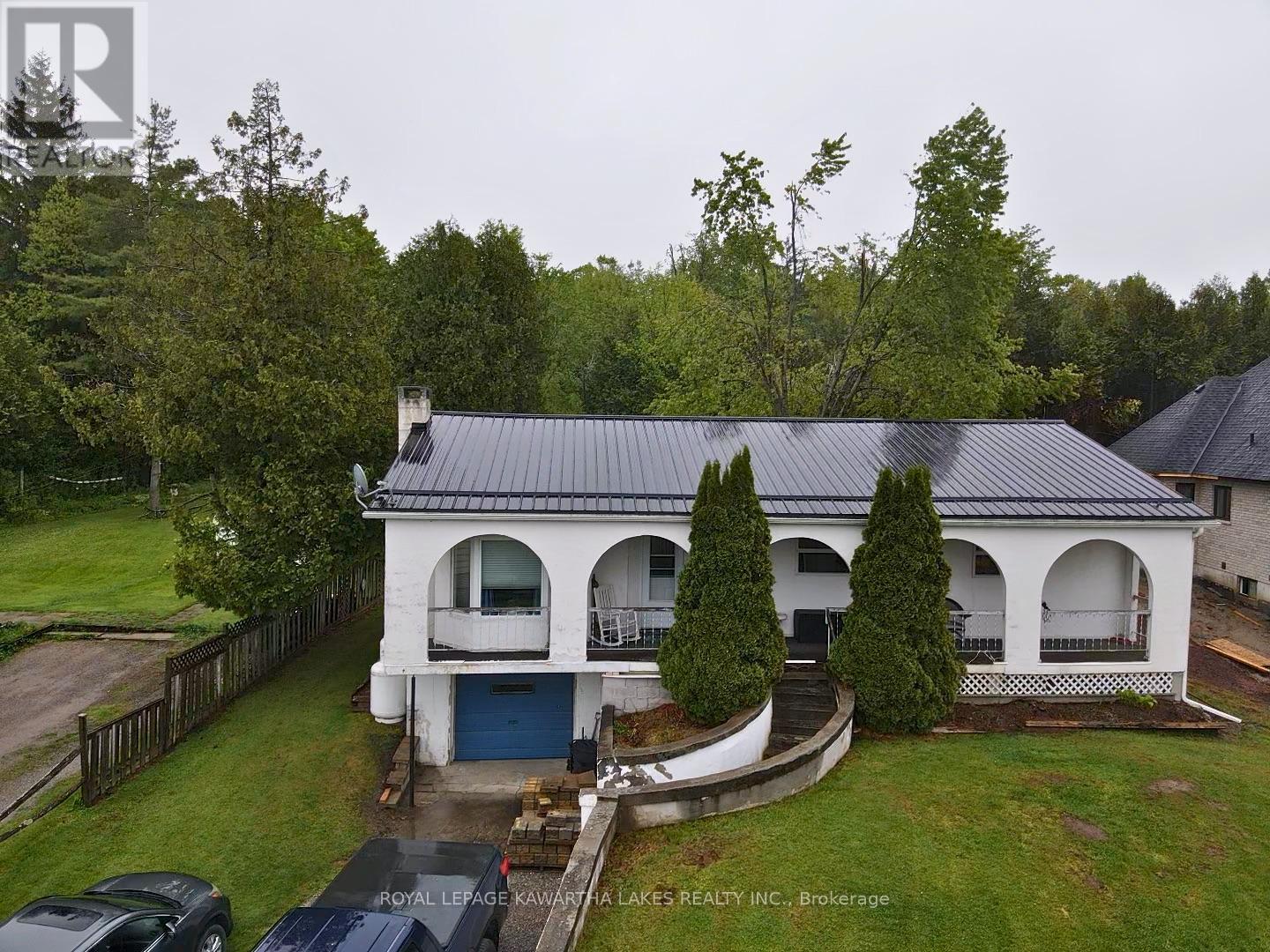 835 Cedar Glen Road, Kawartha Lakes, Ontario  K0M 1L0 - Photo 1 - X12170111
