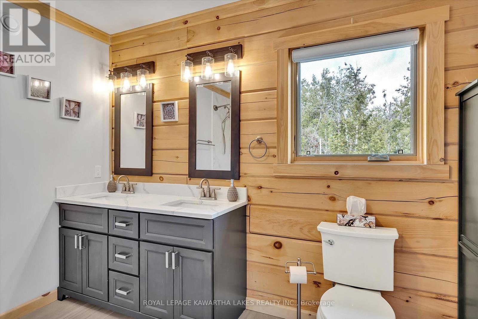 563 Heights Road, Kawartha Lakes, Ontario  K0L 2X0 - Photo 17 - X12228457