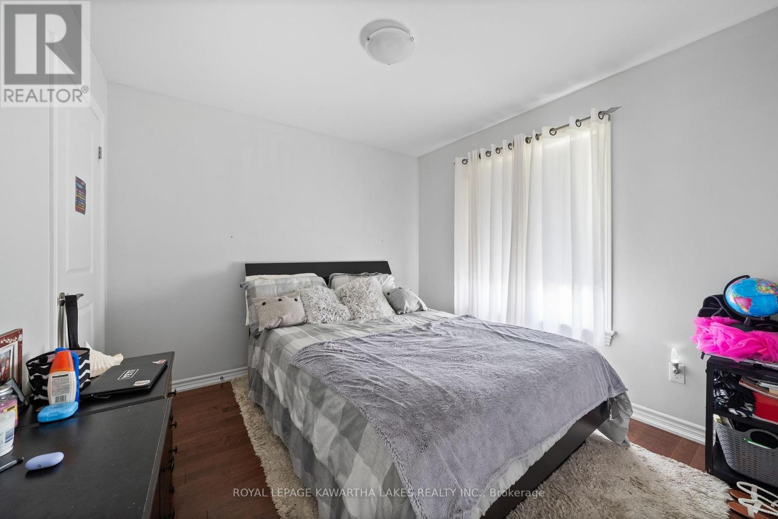 20 Lisbeth Crescent, Kawartha Lakes, Ontario  K9V 0C9 - Photo 15 - X12238923