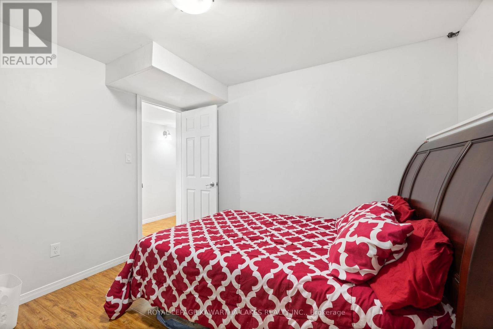 20 Lisbeth Crescent, Kawartha Lakes, Ontario  K9V 0C9 - Photo 25 - X12238923