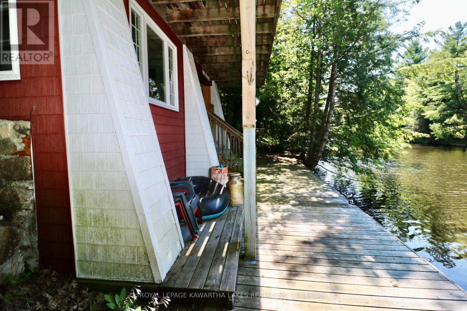 7692 Birch Drive, Ramara, Ontario  L0K 2B0 - Photo 7 - S12248142