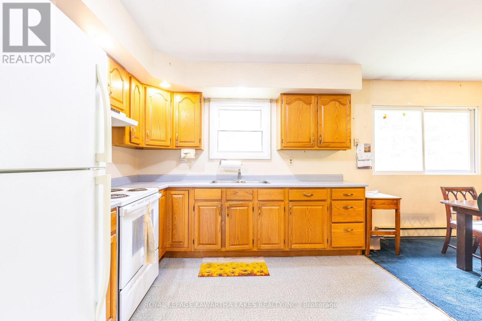 94 Coldstream Road, Kawartha Lakes, Ontario  K0M 1N0 - Photo 11 - X12258301