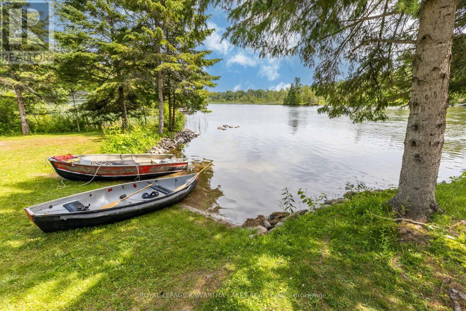 94 Coldstream Road, Kawartha Lakes, Ontario  K0M 1N0 - Photo 4 - X12258301