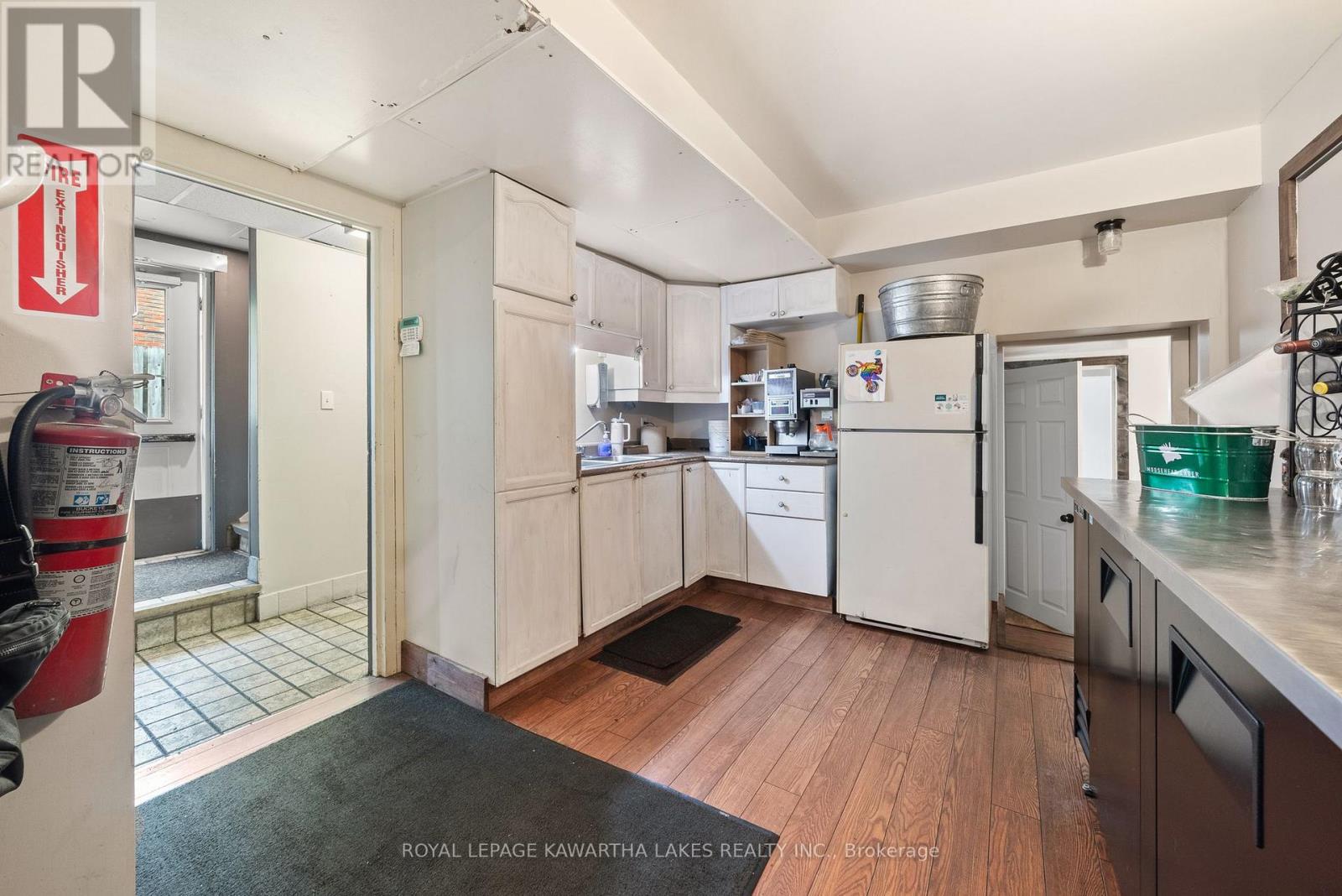 17 King Street E, Kawartha Lakes, Ontario  K0M 1A0 - Photo 32 - X12262242