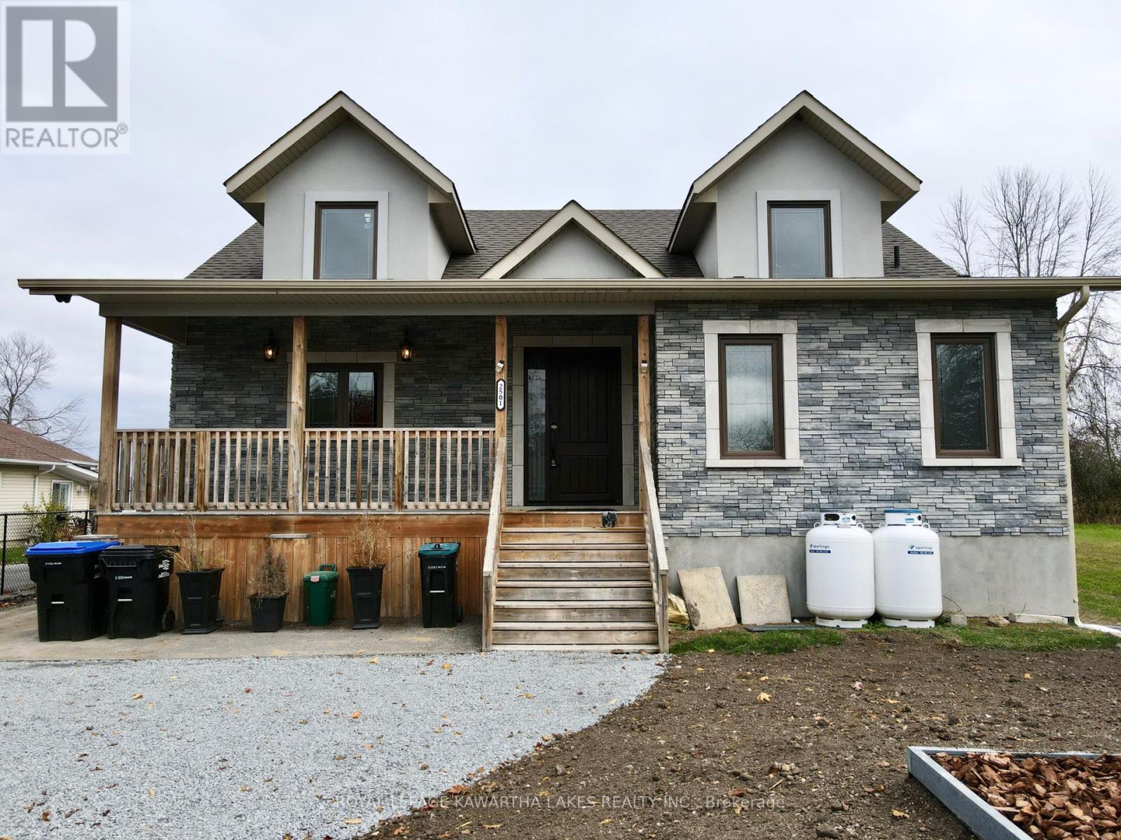 2501 Lakeshore Drive, Ramara, Ontario  L0K 1B0 - Photo 4 - S12278629