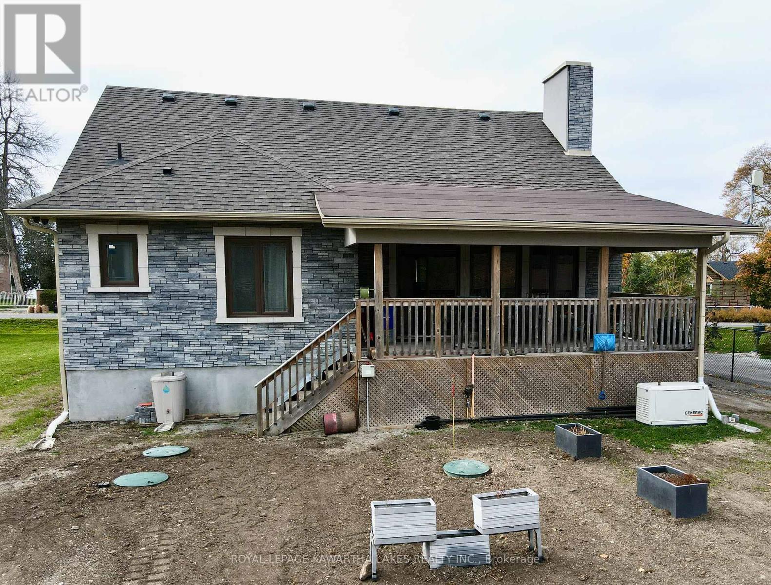 2501 Lakeshore Drive, Ramara, Ontario  L0K 1B0 - Photo 42 - S12278629
