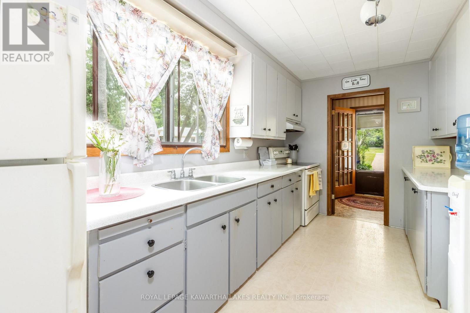 36 Goodman Road, Kawartha Lakes, Ontario  K0M 1N0 - Photo 35 - X12282183