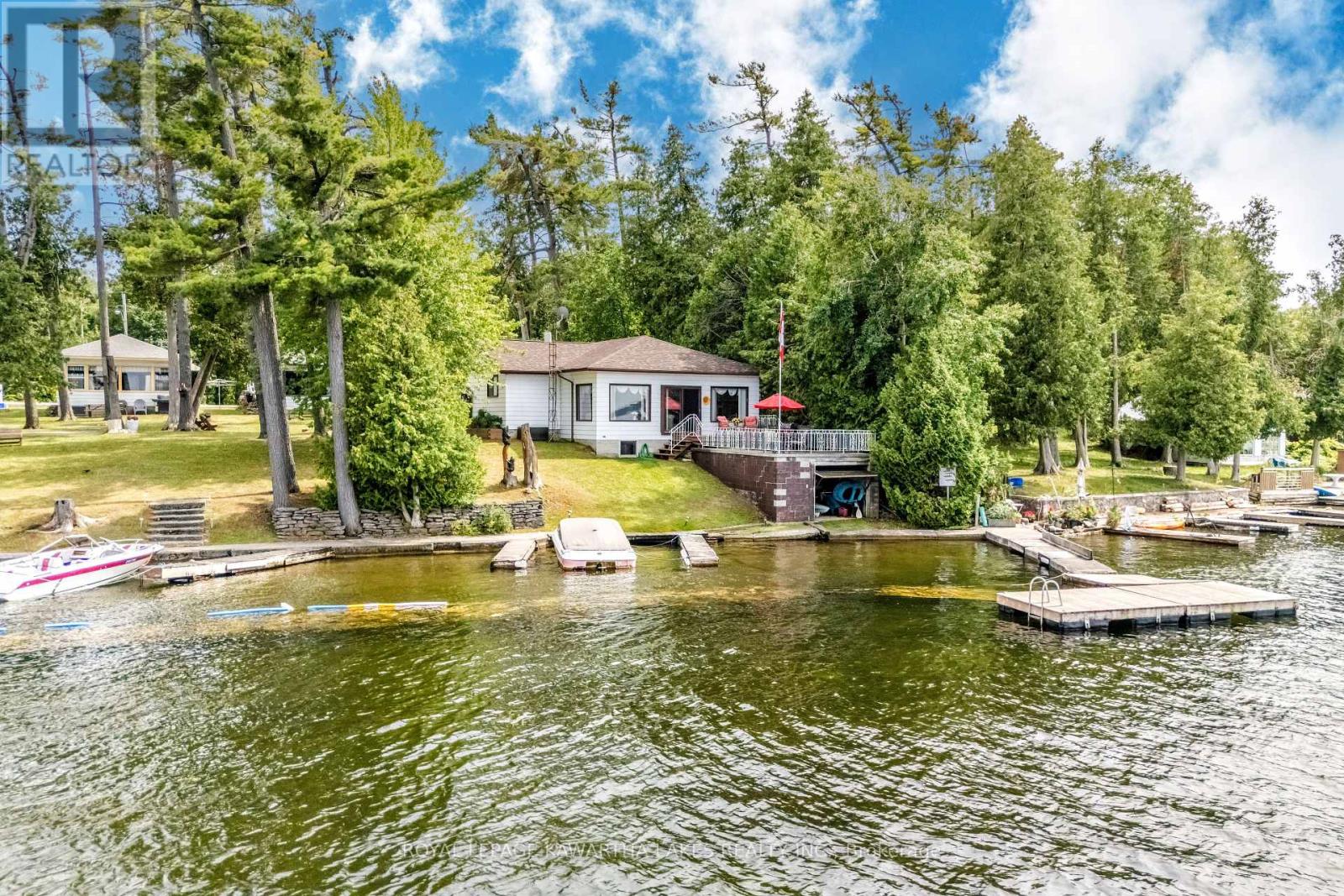 36 Goodman Road, Kawartha Lakes, Ontario  K0M 1N0 - Photo 5 - X12282183