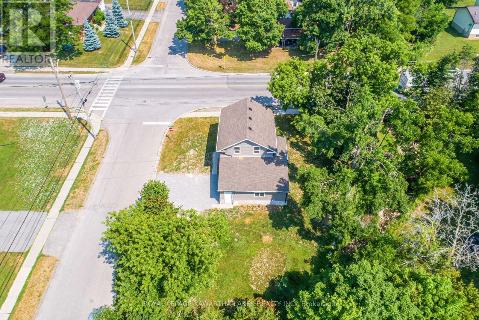 50 St Patrick Street, Kawartha Lakes, Ontario  K9V 1R3 - Photo 32 - X12291245