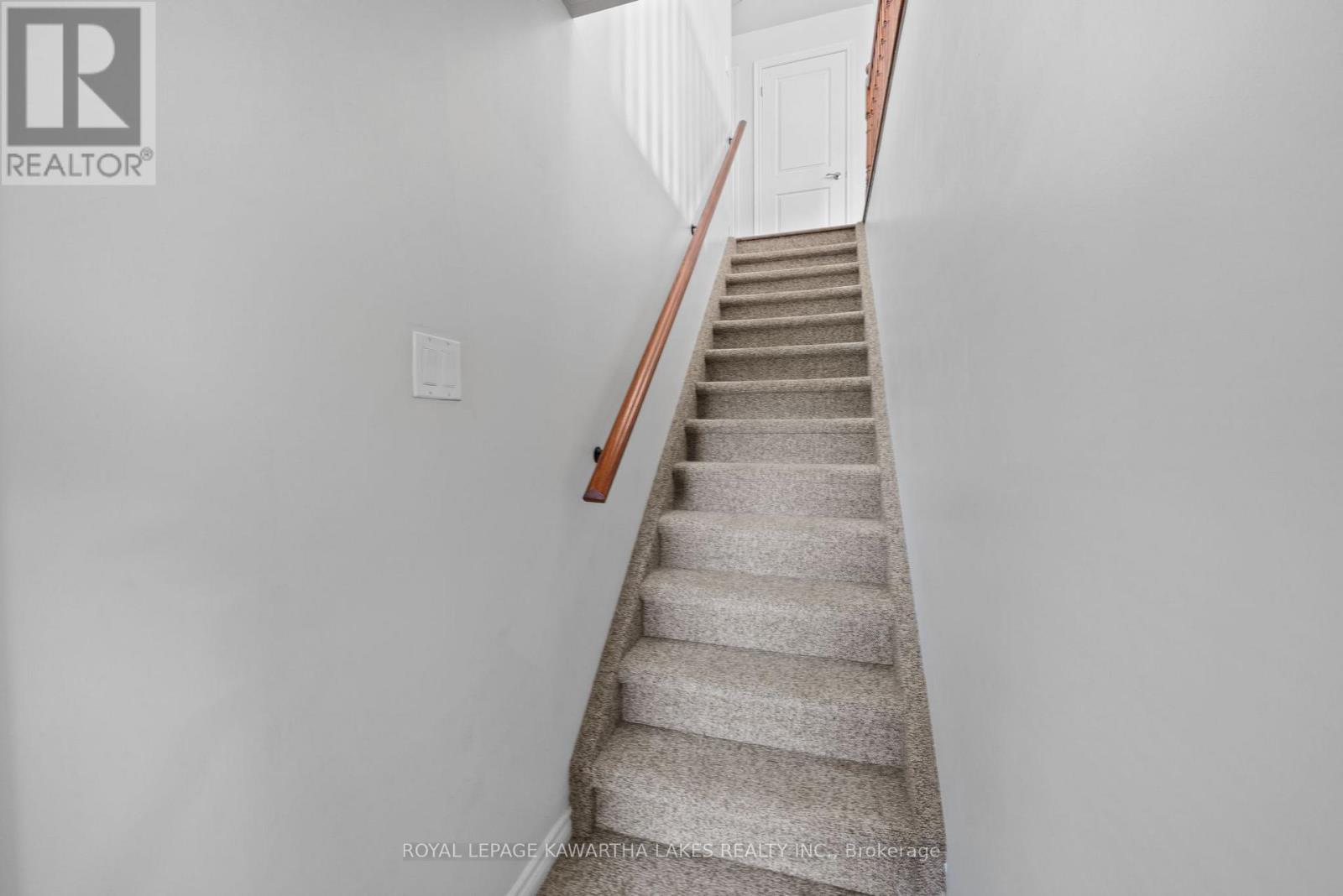 20 Lisbeth Crescent, Kawartha Lakes, Ontario  K9V 0C9 - Photo 21 - X12297290