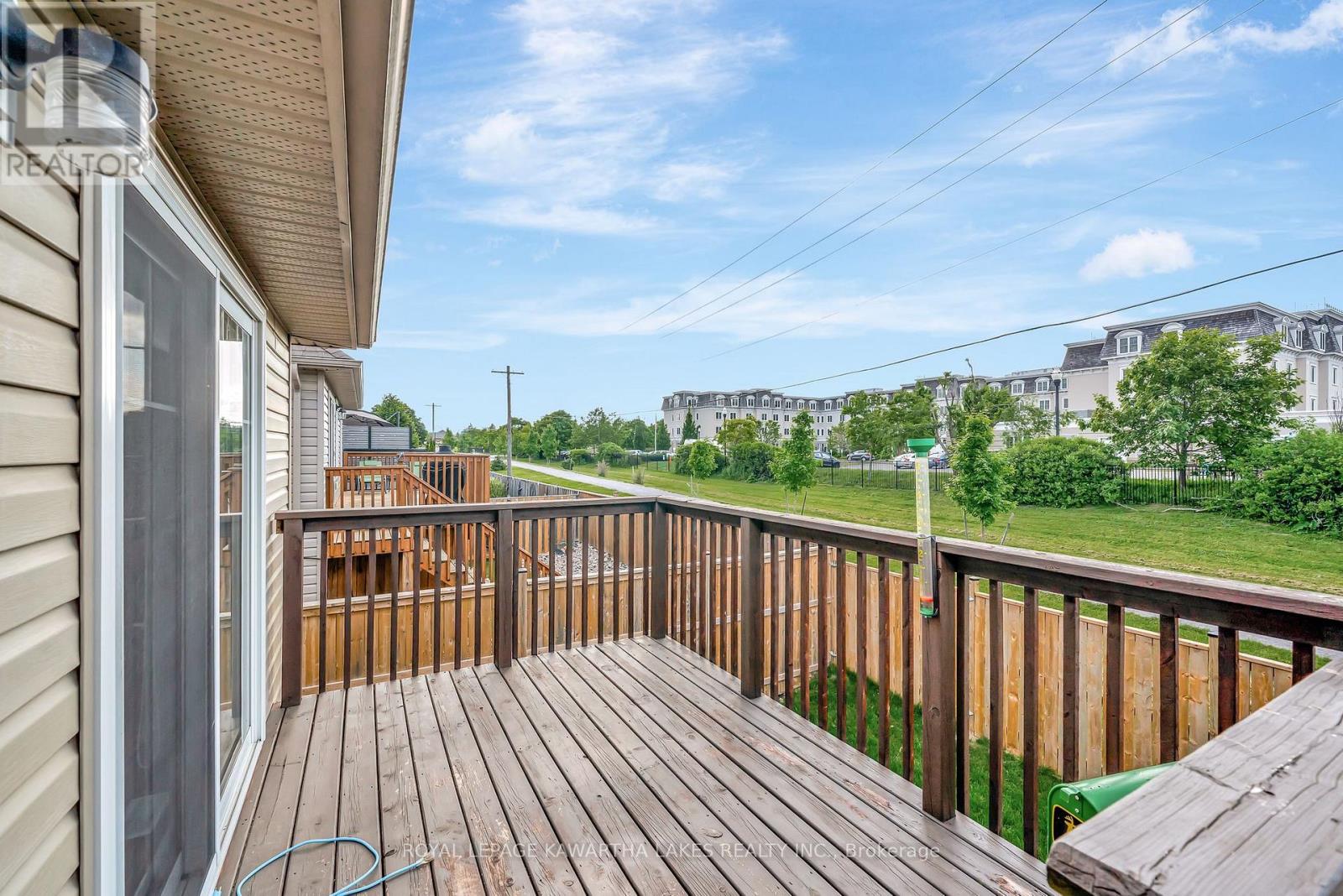 20 Lisbeth Crescent, Kawartha Lakes, Ontario  K9V 0C9 - Photo 33 - X12297290